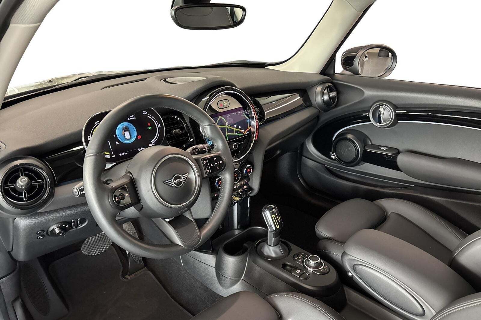 Mini Cooper SE Classic Trim