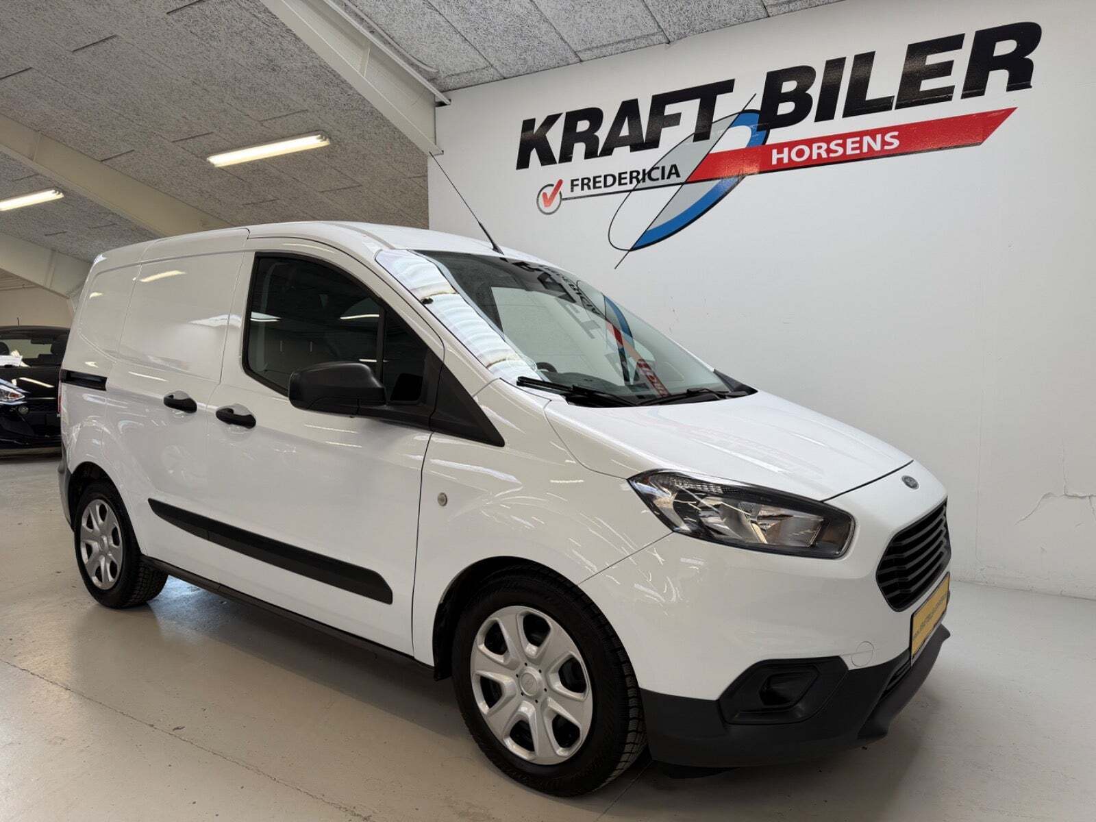 Ford Transit Courier 1,5 TDCi 75 Limited