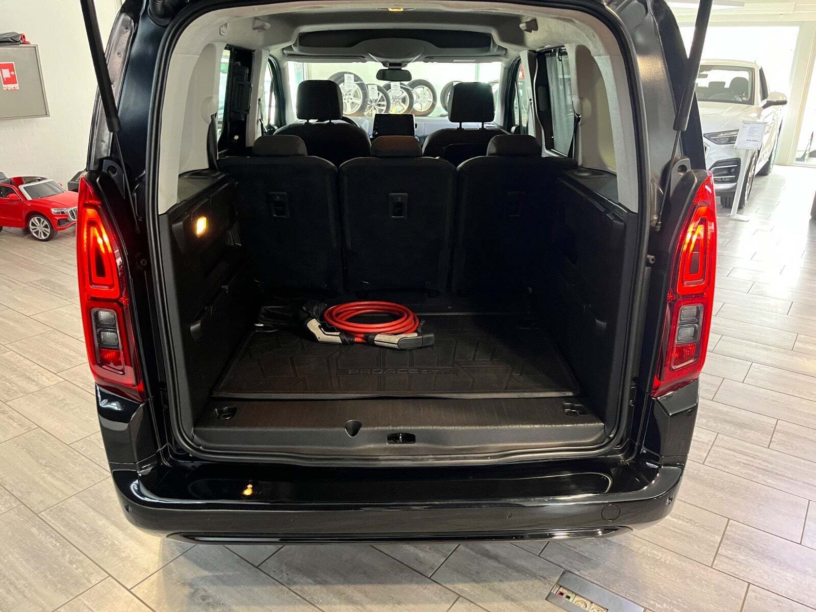 Toyota ProAce City Verso 50 Medium Family