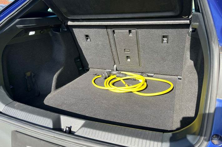 Blå VW ID.4 fra 2023