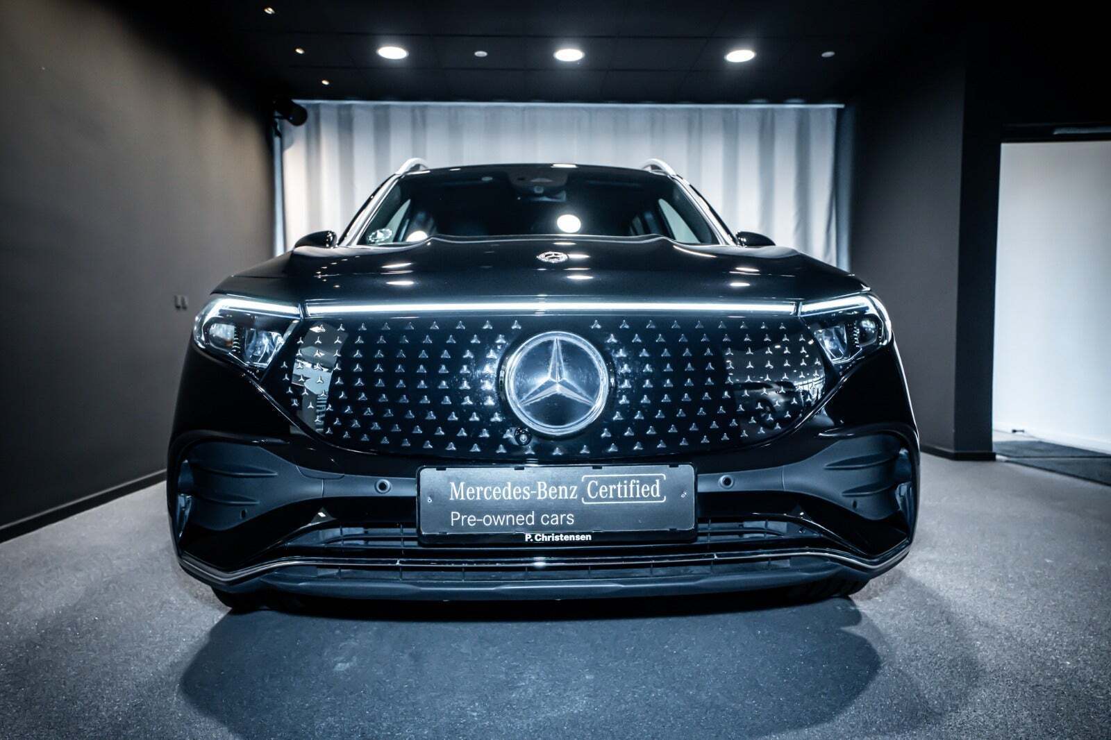 Mercedes EQB250+ AMG Premium