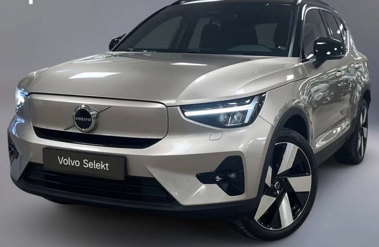 Volvo XC40 ReCharge Extended Range Plus