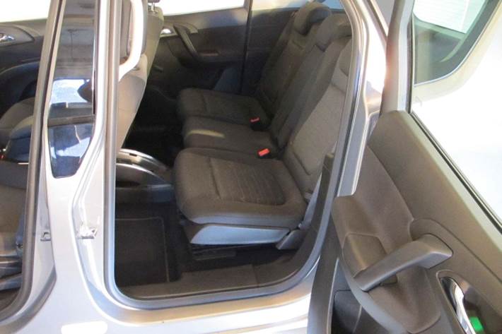 undefined Opel Meriva fra 2011