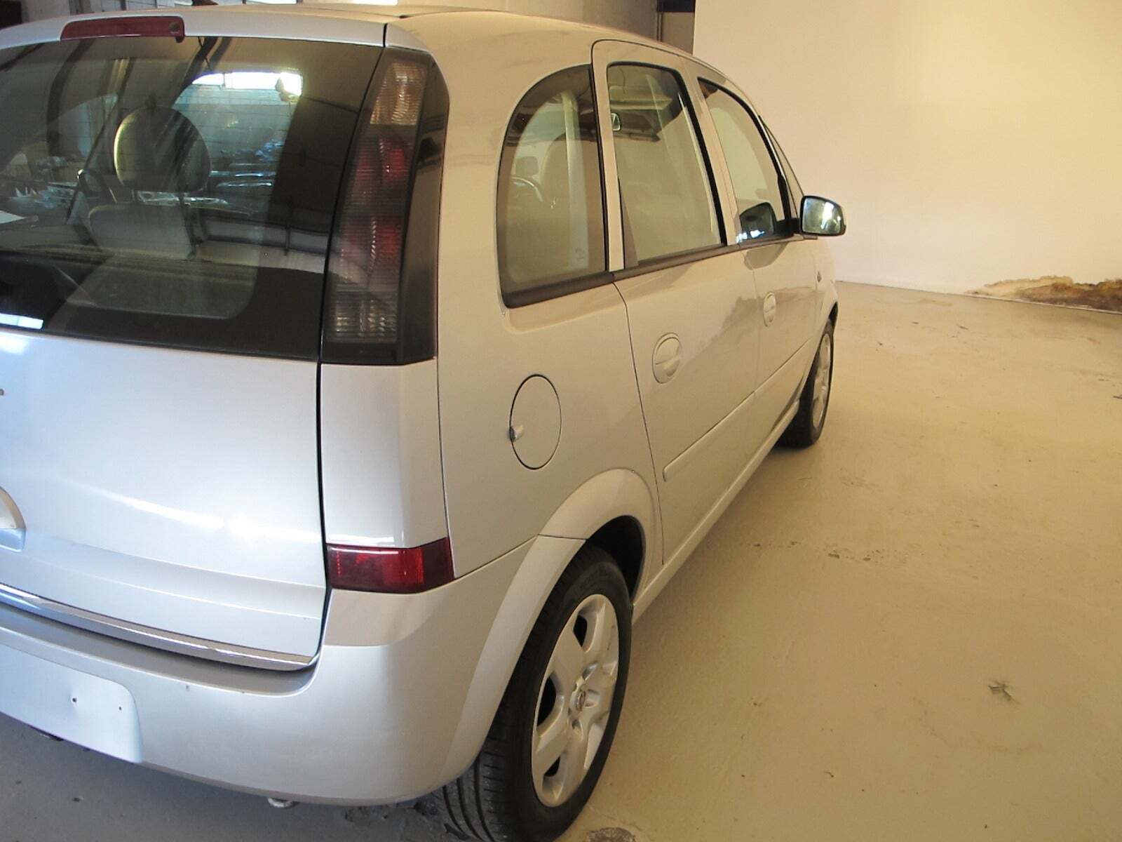 Opel Meriva 1,8 16V Cosmo aut.