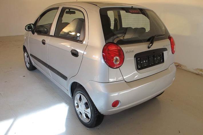 undefined Chevrolet Matiz fra 2010 set udefra