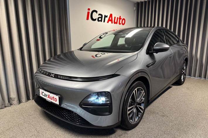 Grå Xpeng G6 fra 2024