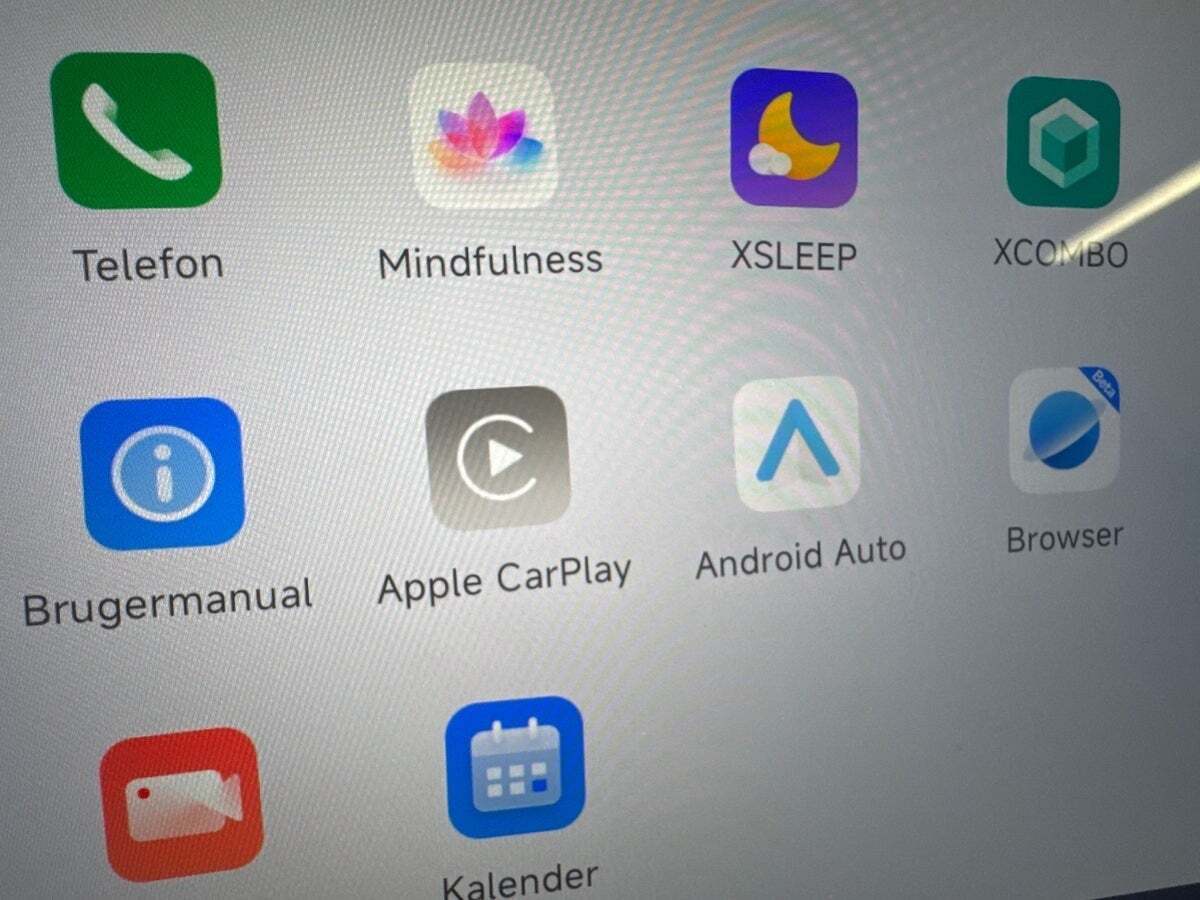Grå Xpeng G6 fra 2024