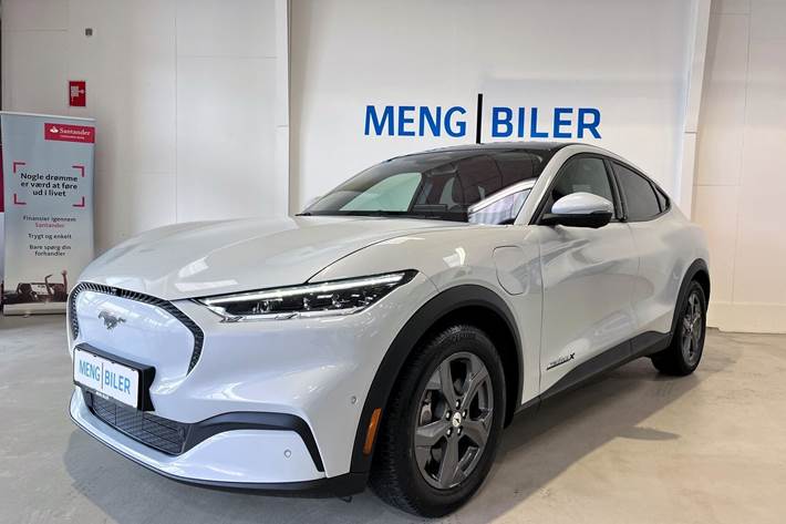 Hvid Ford Mustang Mach-E fra 2022