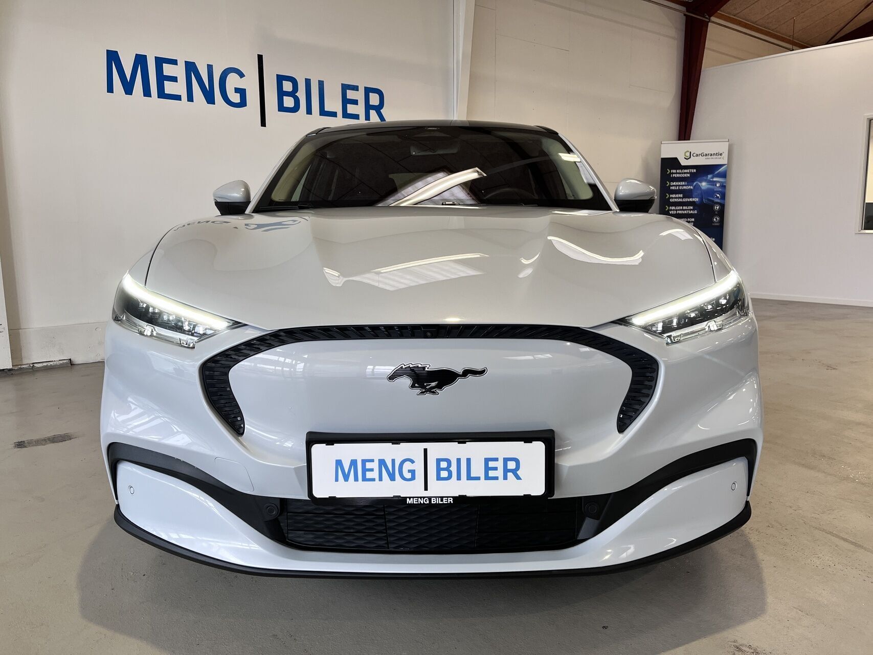 Ford Mustang Mach-E EL UR Premium 294HK 5d Aut.