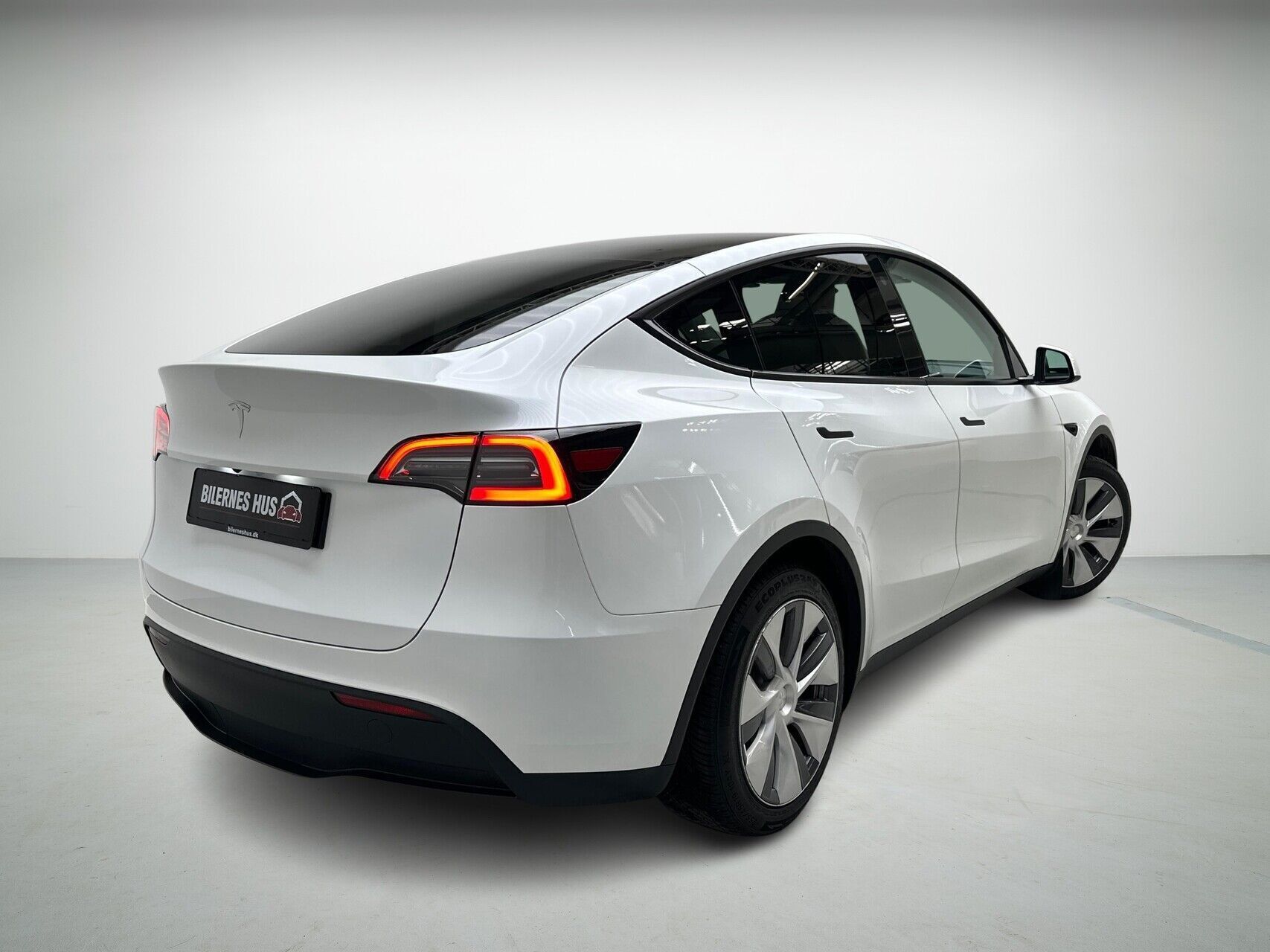 Tesla Model Y EL RWD 299HK 5d Aut.