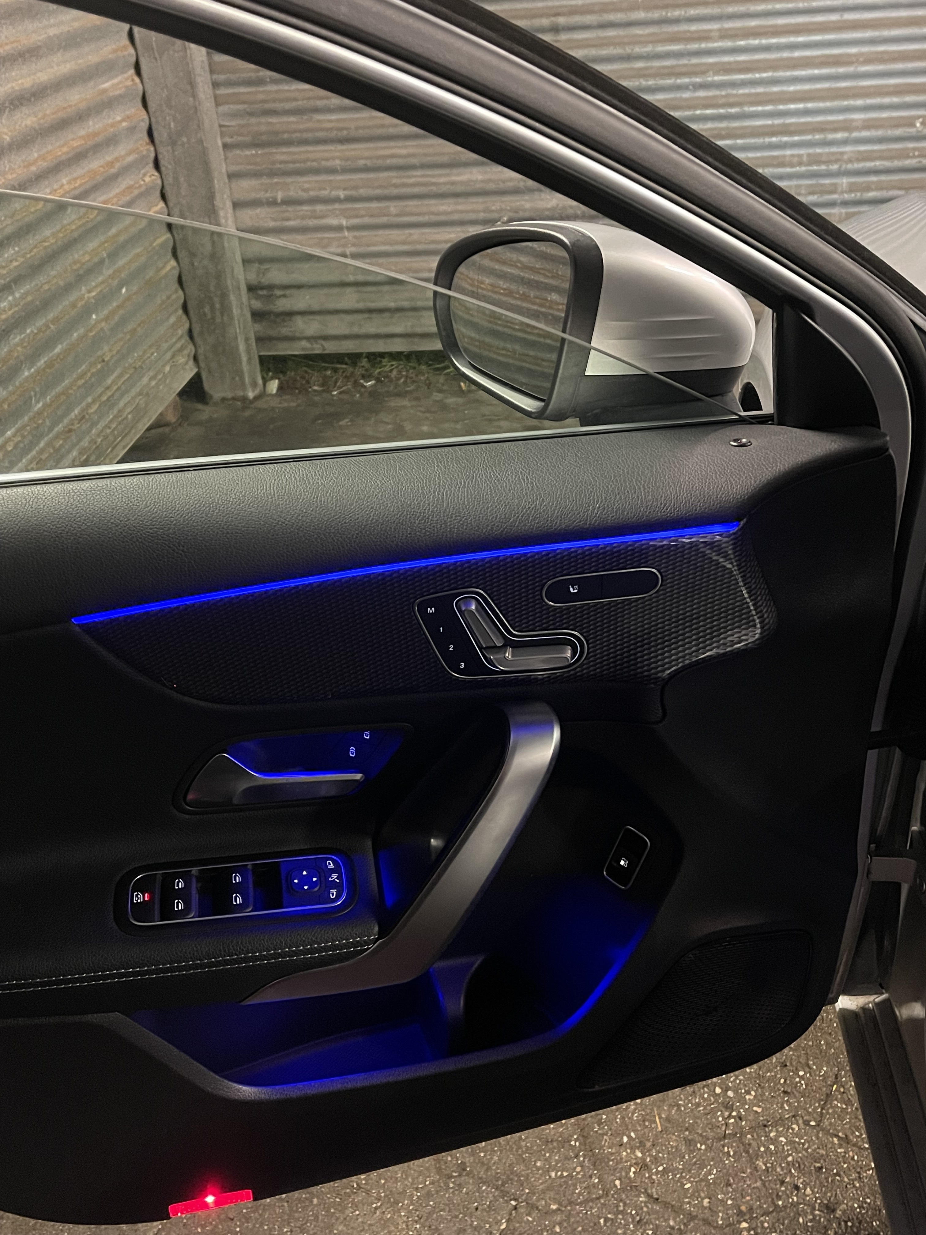 Grå Mercedes A-Klasse fra 2020