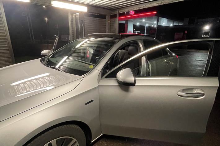 Grå Mercedes A-Klasse fra 2020