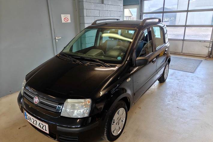 Gul Fiat Panda fra 2008