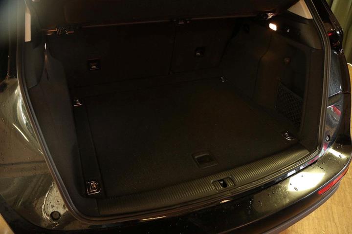 Grøn Audi Q5 fra 2016
