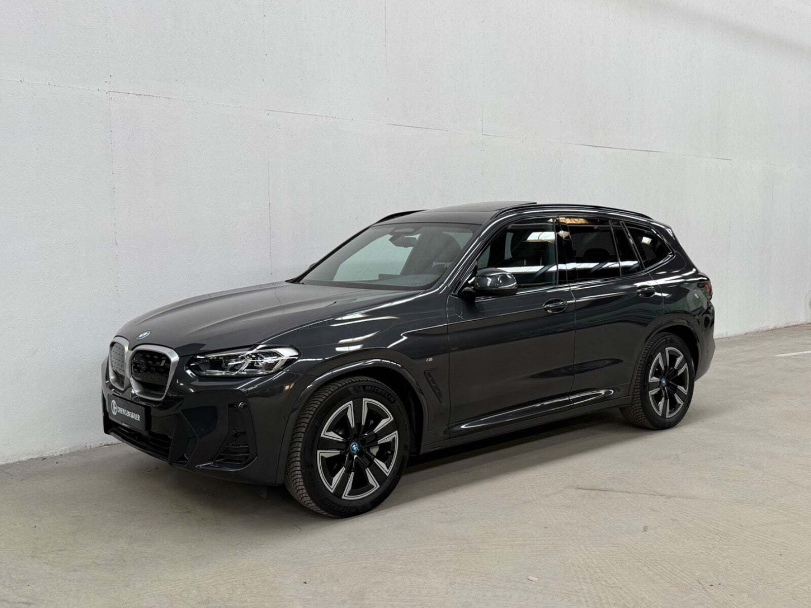 BMW iX3 Charged M-Sport