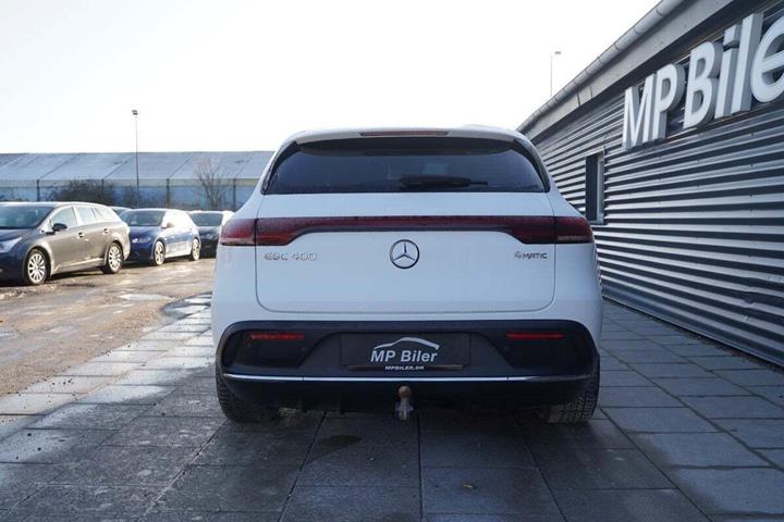Hvid Mercedes EQC400 fra 2021