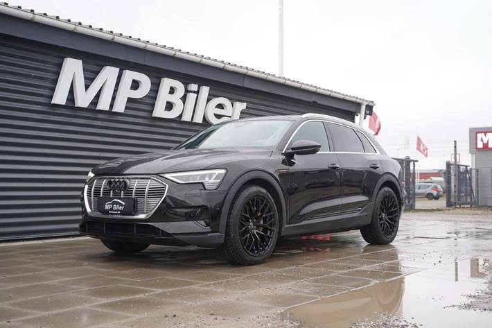 Sort Audi e-tron fra 2020
