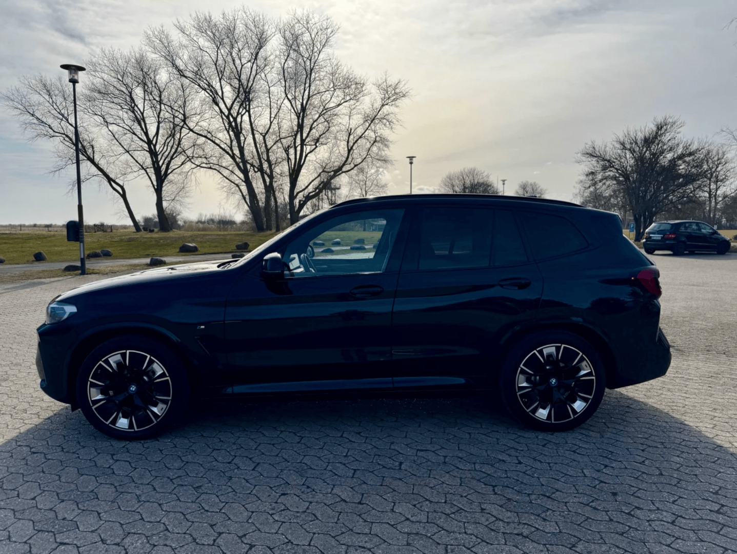 BMW iX3 Charged Plus M-Sport
