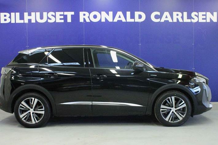 Sort Peugeot 3008 fra 2022