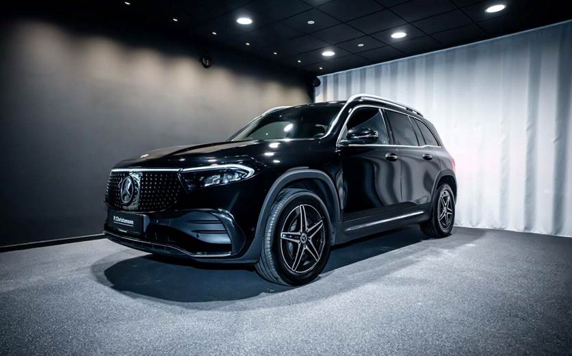 Mercedes EQB250+ AMG Premium