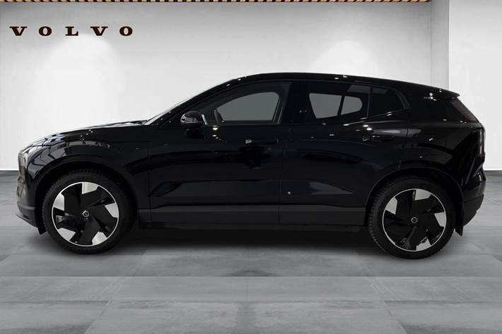 Sort Volvo EX30 fra 2025