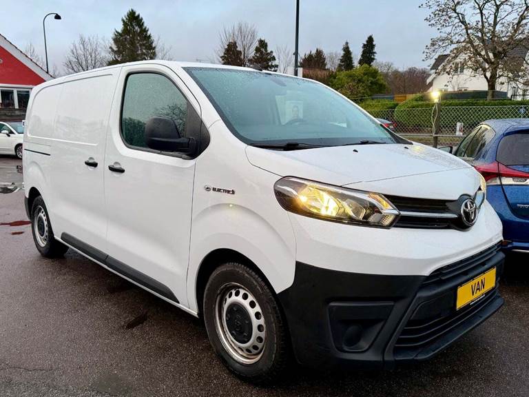 Toyota ProAce 75 Medium Comfort