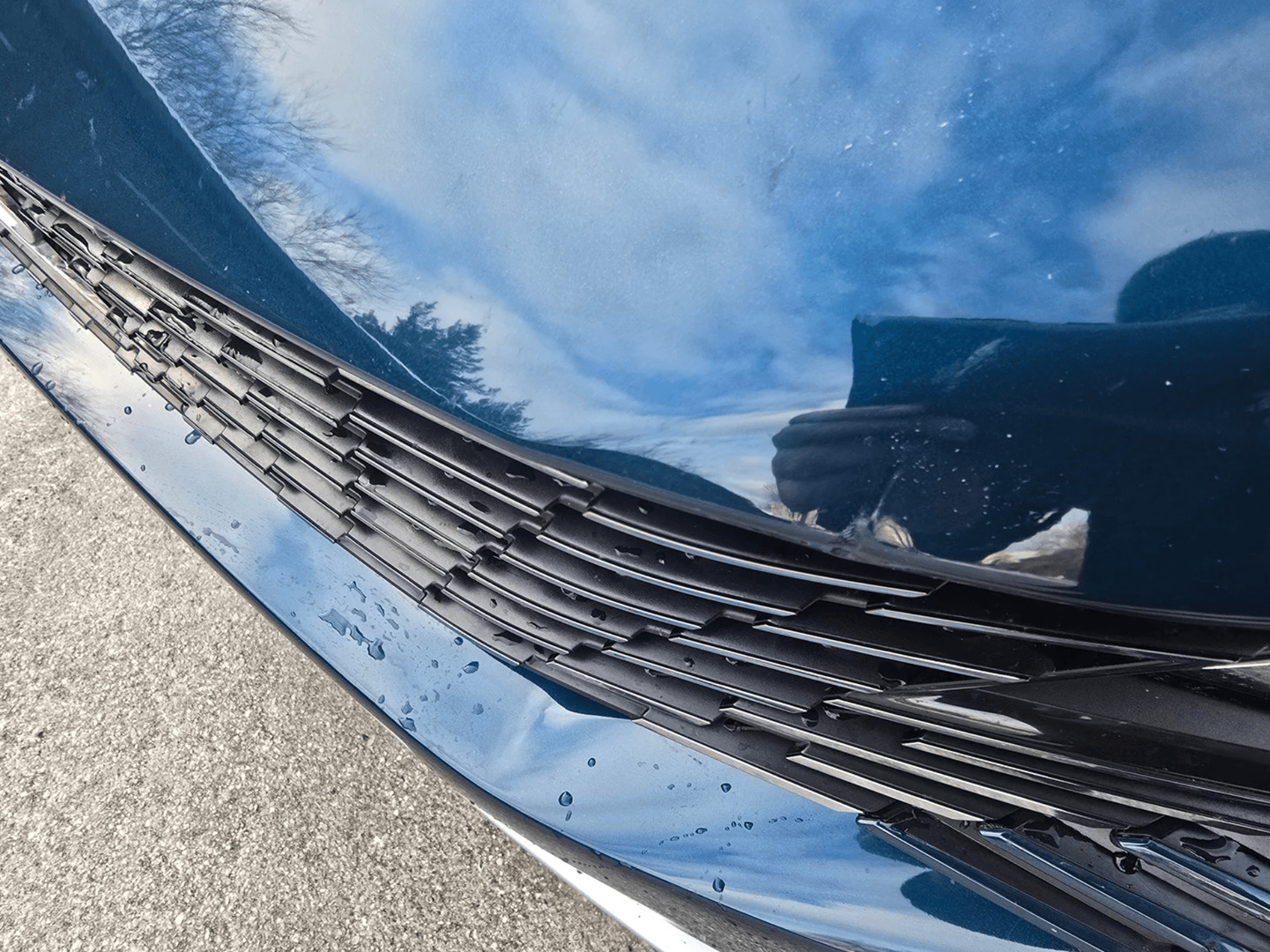 Blå Peugeot 3008 fra 2022