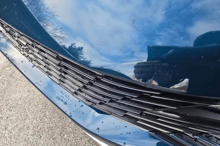 Blå Peugeot 3008 fra 2022