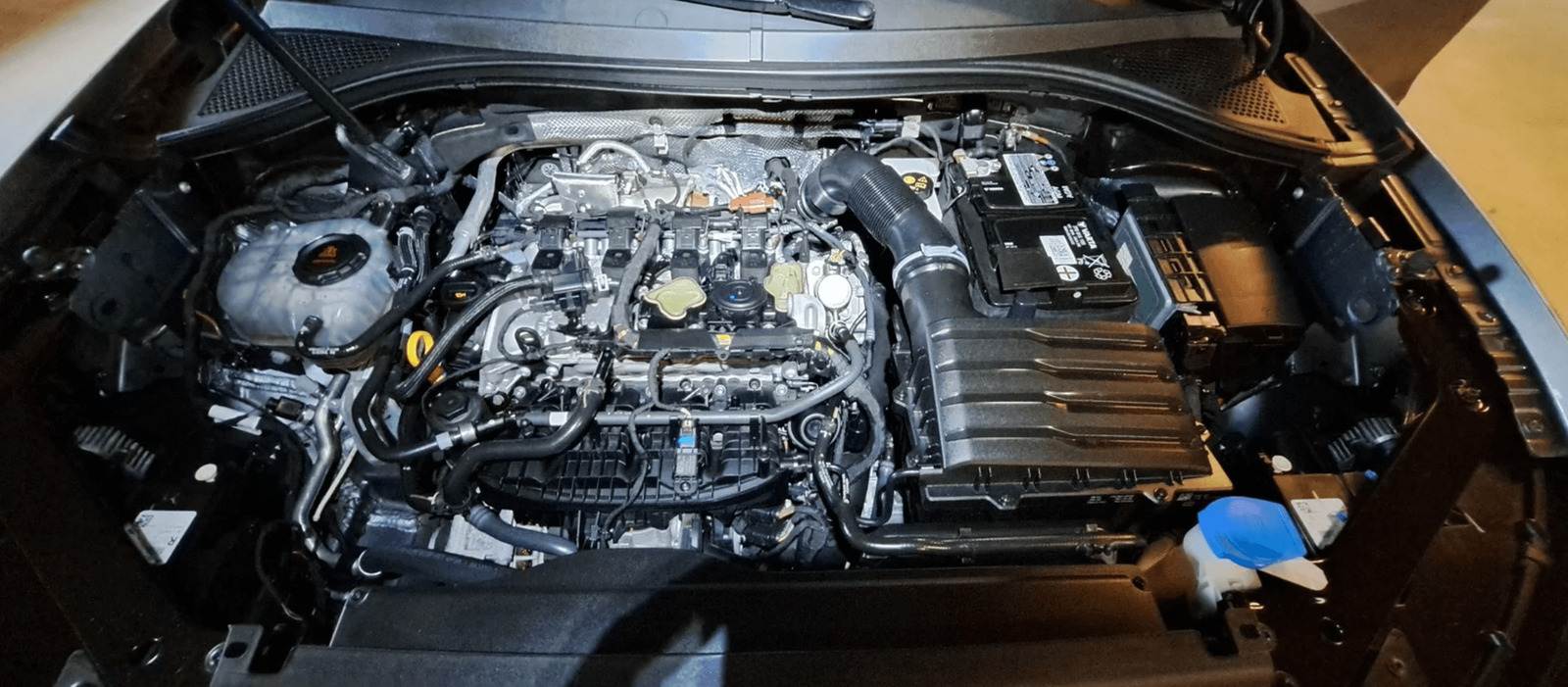 Grå VW Tiguan Allspace fra 2022