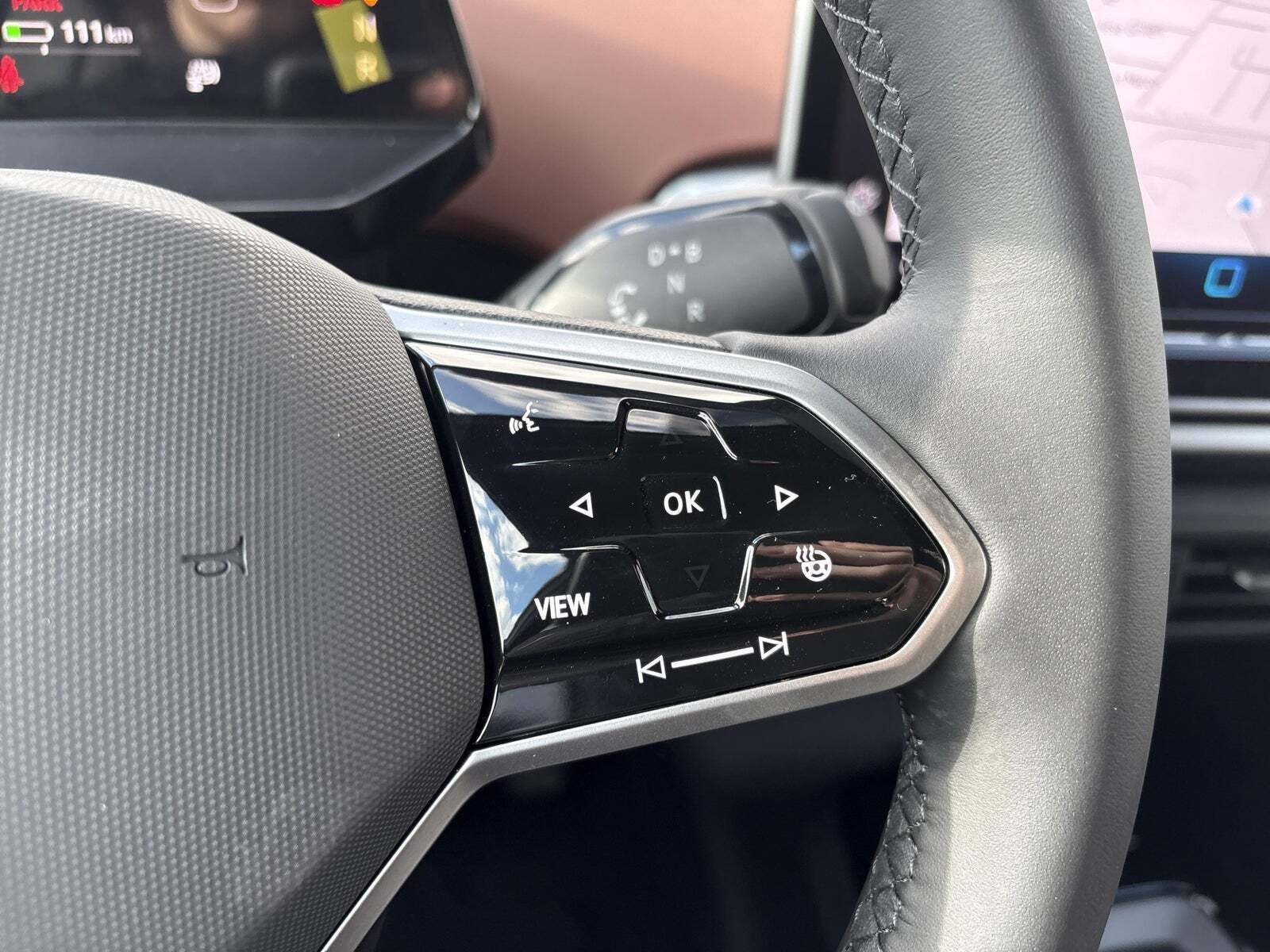 Hvid VW ID.4 fra 2025