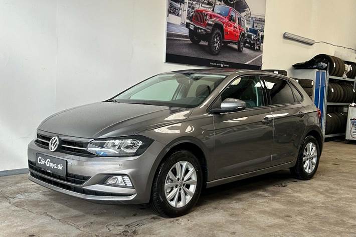 Grå VW Polo fra 2020