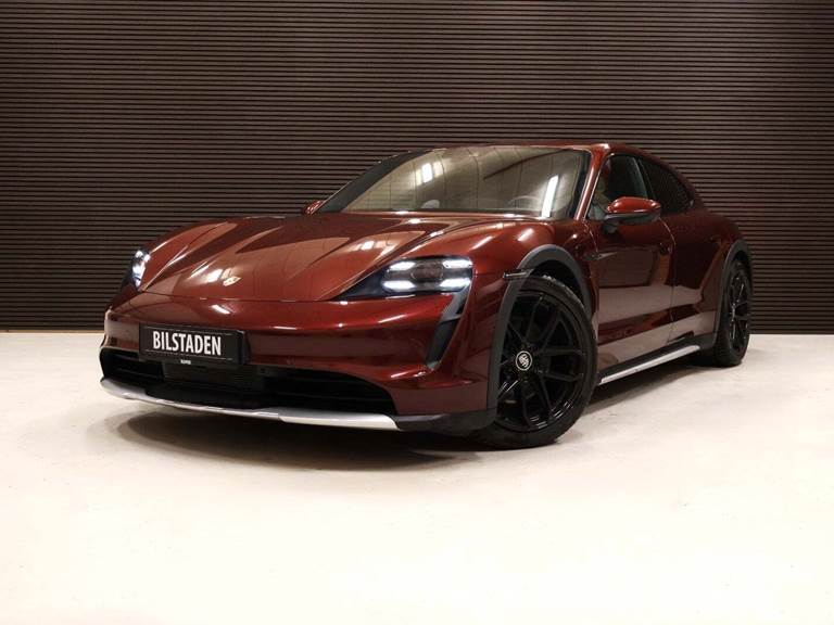 Porsche Taycan 4S Performance+ Cross Turismo