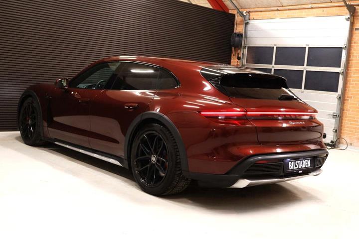 Grå Porsche Taycan 4S fra 2021
