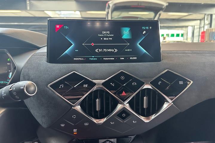 Grå DS DS 3 CrossBack fra 2021