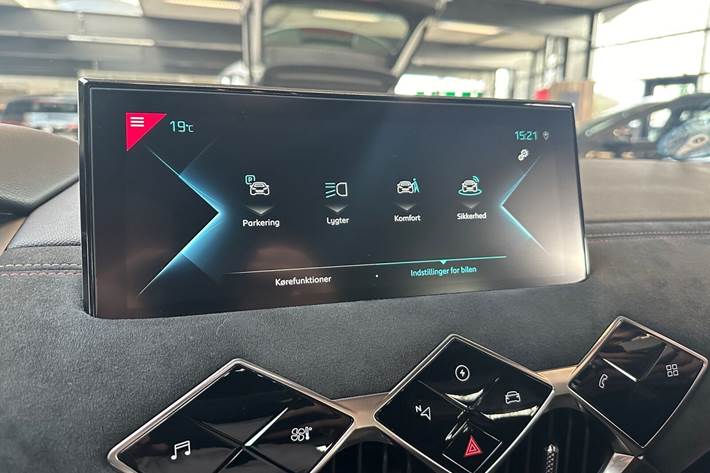 Grå DS DS 3 CrossBack fra 2021