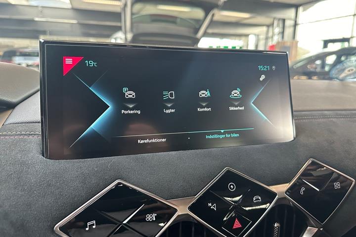 Grå DS DS 3 CrossBack fra 2021