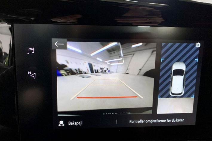 Grøn Opel Mokka-e fra 2023