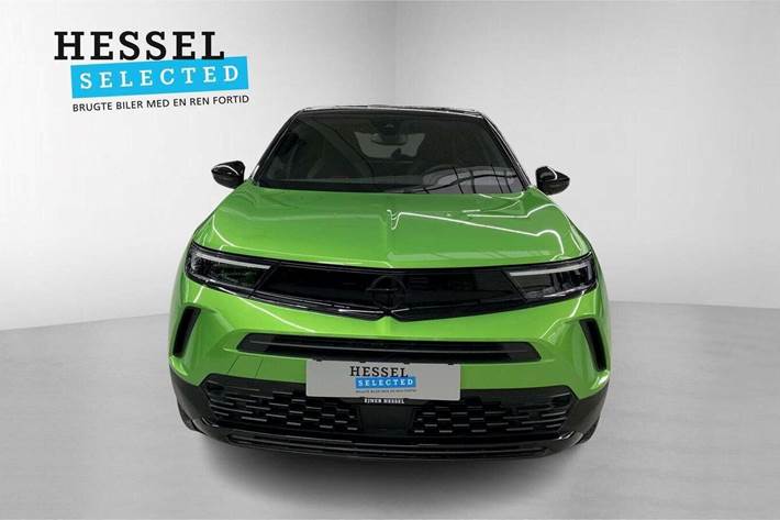 Grøn Opel Mokka-e fra 2023