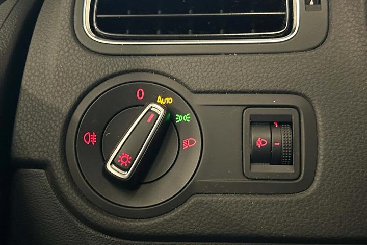 Brun VW Polo fra 2016