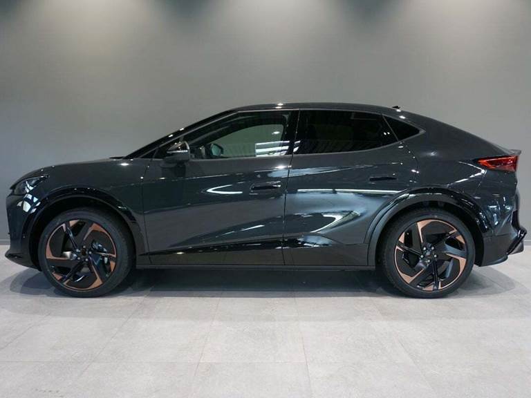 Cupra Tavascan 77 Adrenaline