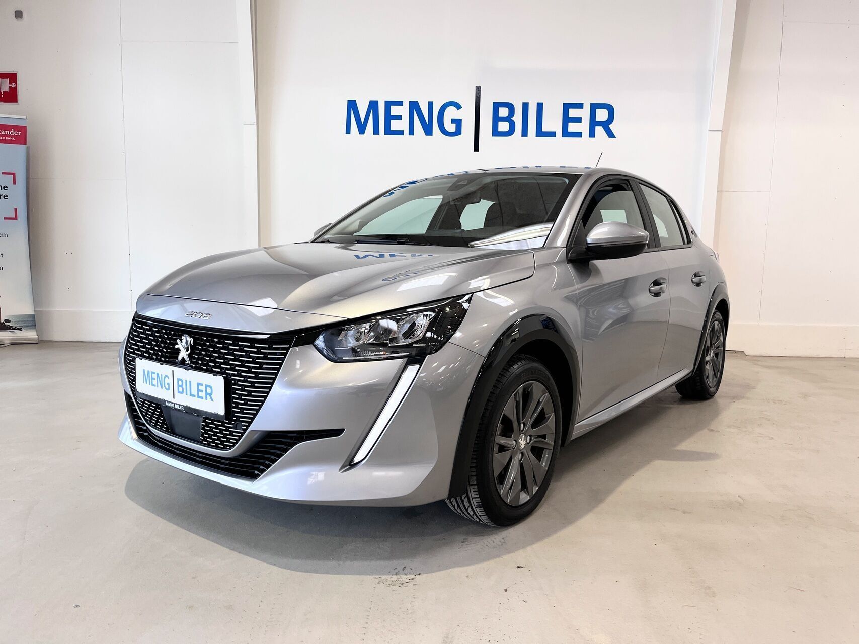 Sølv Peugeot e-208 fra 2021