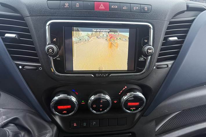 Hvid Iveco Daily fra 2021