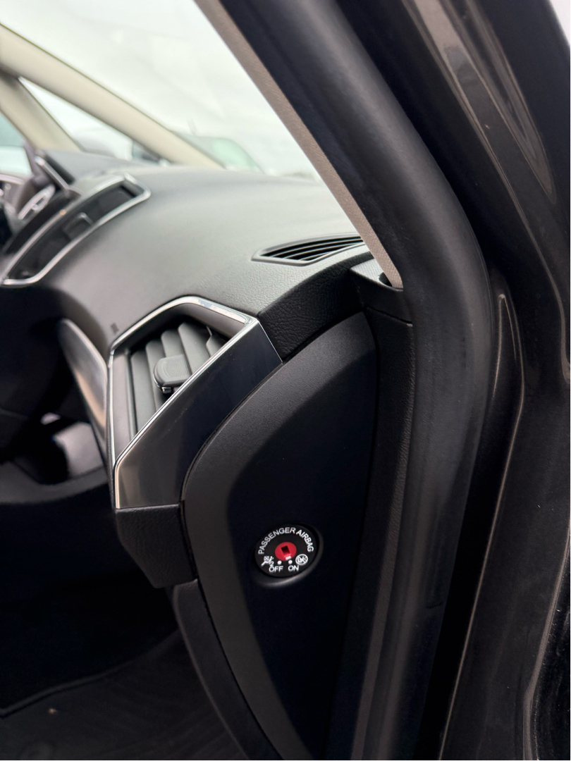 undefined Ford S-MAX fra 2019