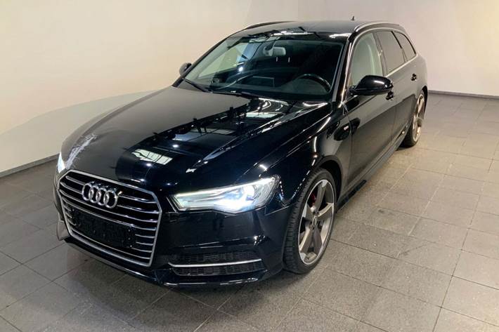 Sort Audi A6 fra 2016 set udefra