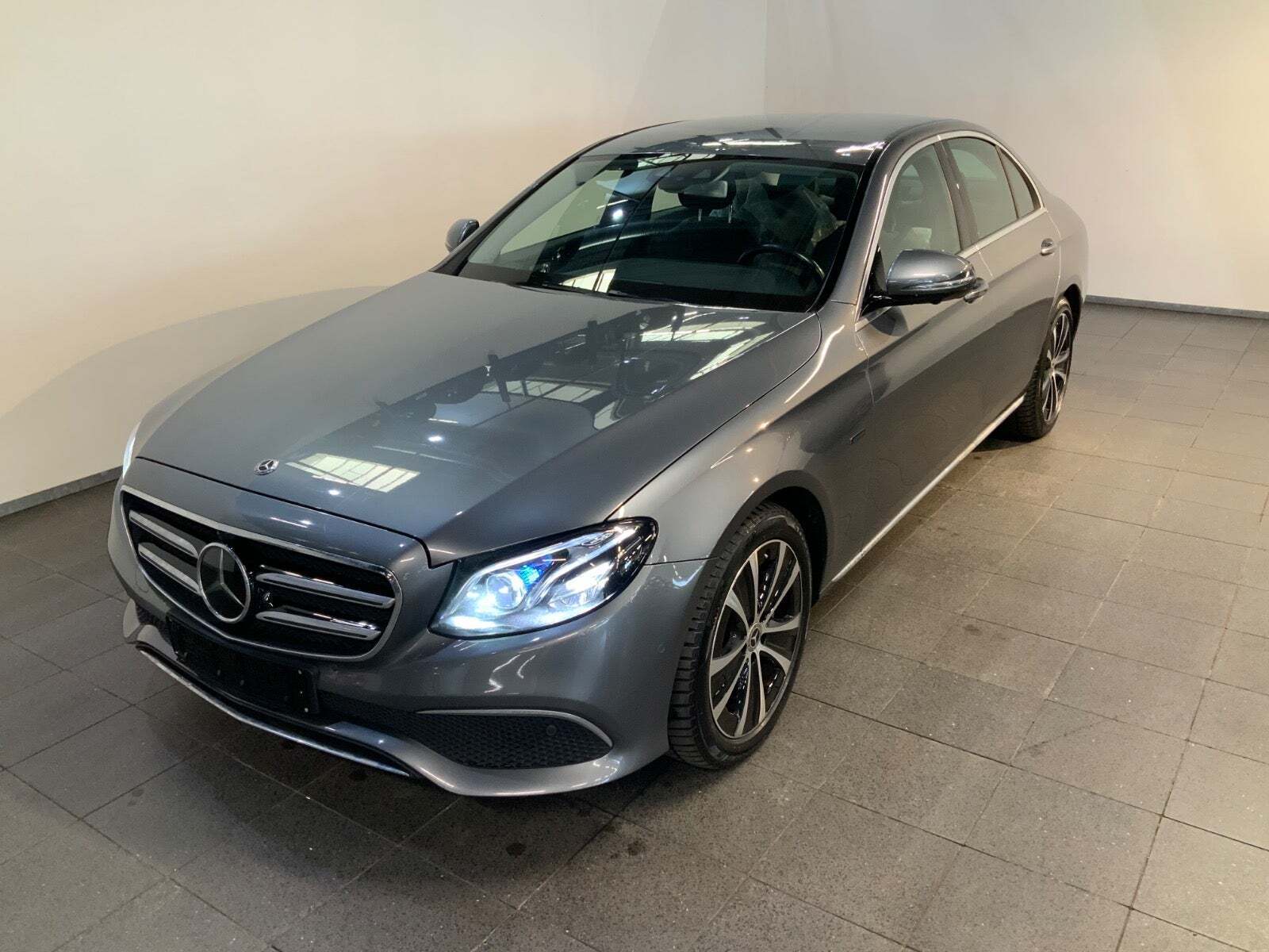 Mercedes E300 e 2,0 aut.