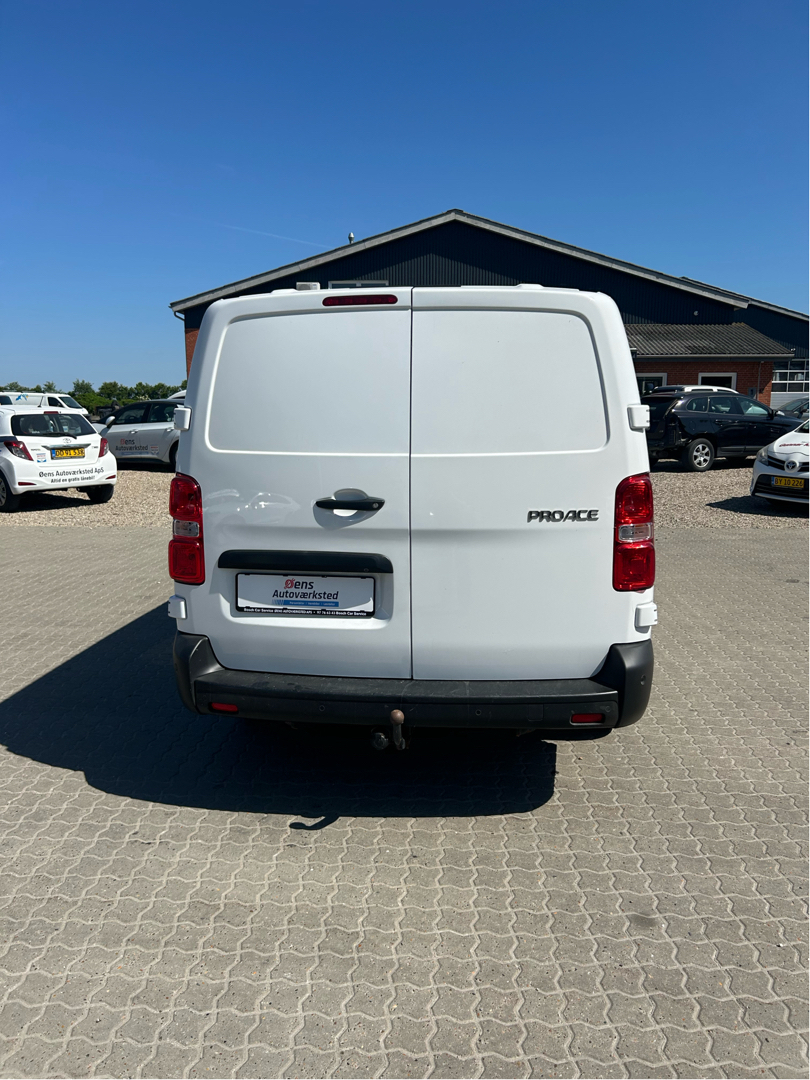 Toyota ProAce 2,0 Long D Comfort Master m/dobbelt skydedør, bagklap 122HK Van 6g