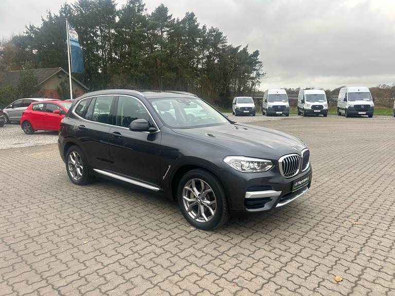 BMW X3 2,0 30e Plugin-hybrid xLine XDrive Steptronic 292HK 5d 8g Aut.