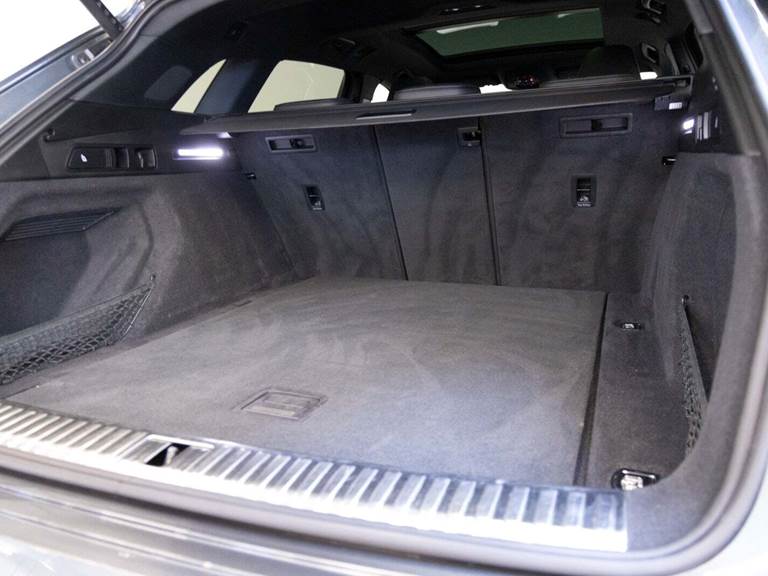 Audi e-tron 55 S-line quattro