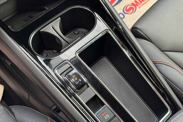 Sort Skoda Enyaq fra 2023