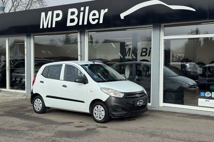 Hvid Hyundai i10 fra 2013